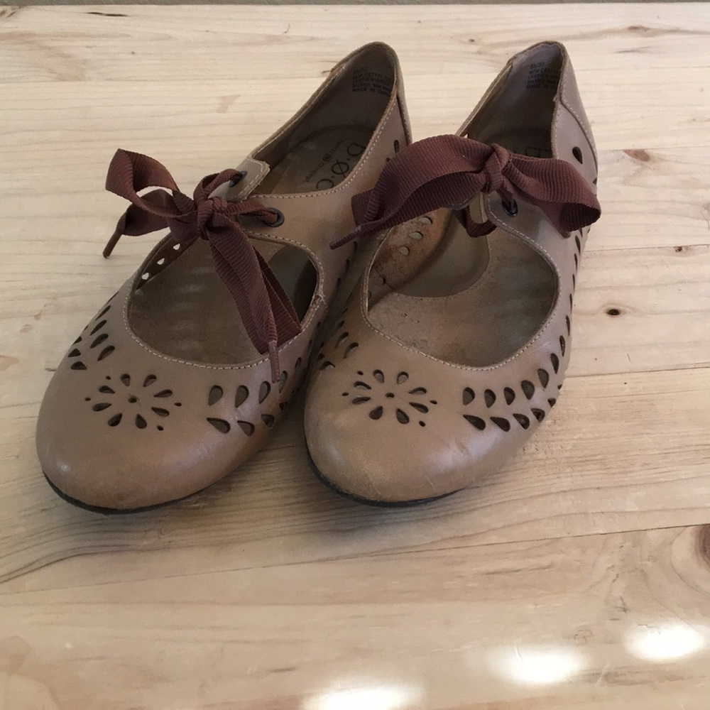B.ø.c Leather Flats